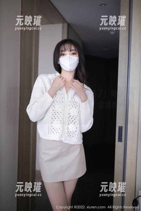 秀人网 - 看，冷月yuer又来了！她的户外私拍，图片背后那些心情，你猜得到吗？