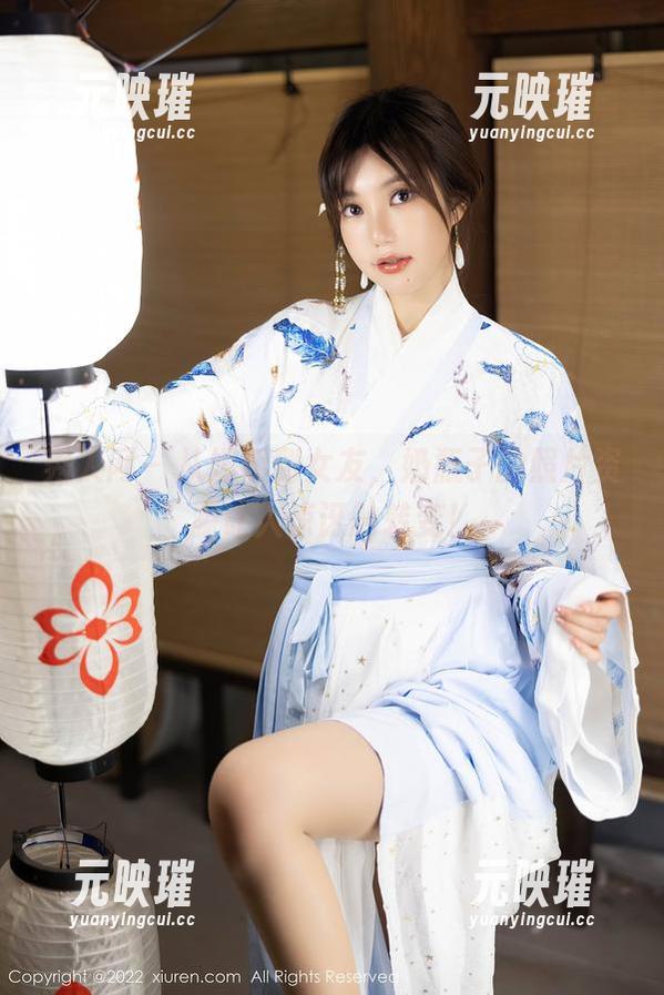秀人网 - 从奶瓶到女友，奶瓶子的照片资源让人惊讶的转变！