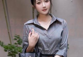 秀人网 – 白笑笑无所畏惧的比基尼图集：看看她如何驾驭这种挑战，下载个看看！