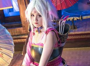 深度揭秘：秋楚楚不秃头的贝尔法斯特女仆cos作品运作流程
