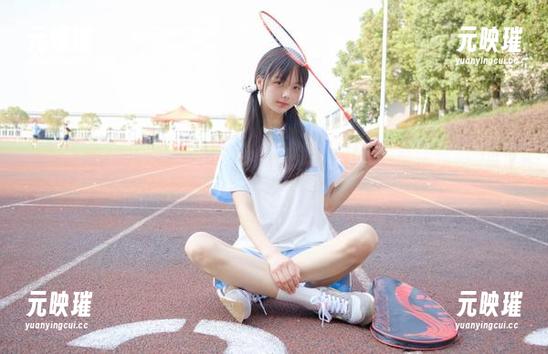 稚乖画册 - 定制你的壁纸：夜夜晴空-0480D，白丝JK陪你度过每一天！
