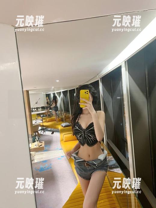 葛征 微密圈 - 图库里的葛征:怎么让一个套装变得如此有趣?