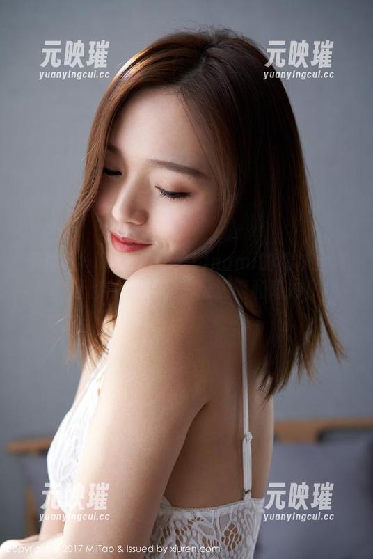 蜜桃社 - 下载缇娜美Tinami的棉袜全套，让你的生活多一份温暖和奇妙！