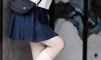 语画界 – 徐莉芝Booty的白色写真集，这风格是想让我觉得自己是个小清新的假设吗？快下载，体验一下！