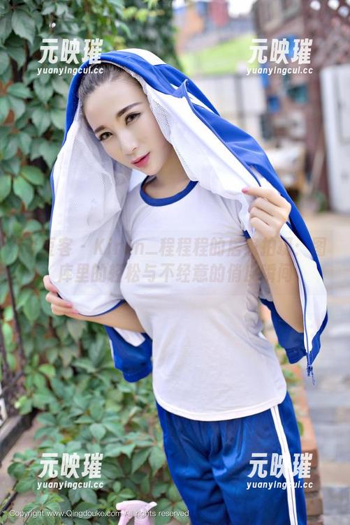 青豆客-Kiren_程程程 青豆客 - Kiren_程程程的居家拍摄:图库里的轻松与不经意的俏皮瞬间