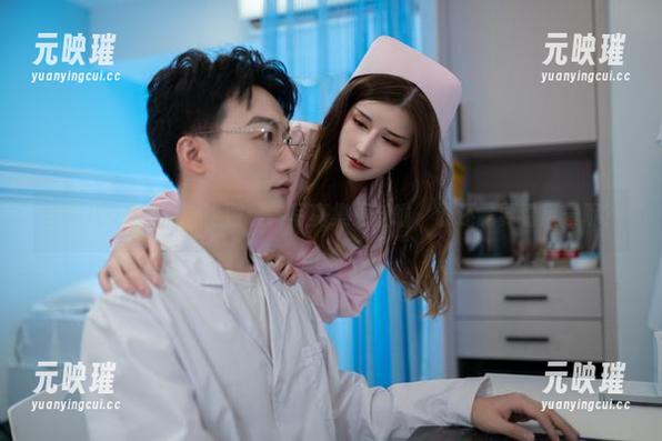 当鹿八岁baby遇上眼镜，写真集更新啦，谁还需要看风景呢？