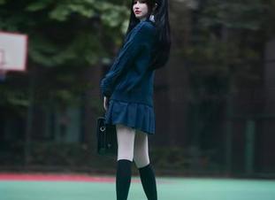 鹿八岁baby日常图片合集，真是个阳光女孩，羡慕死我了！